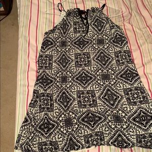Black and white patterned summer dress